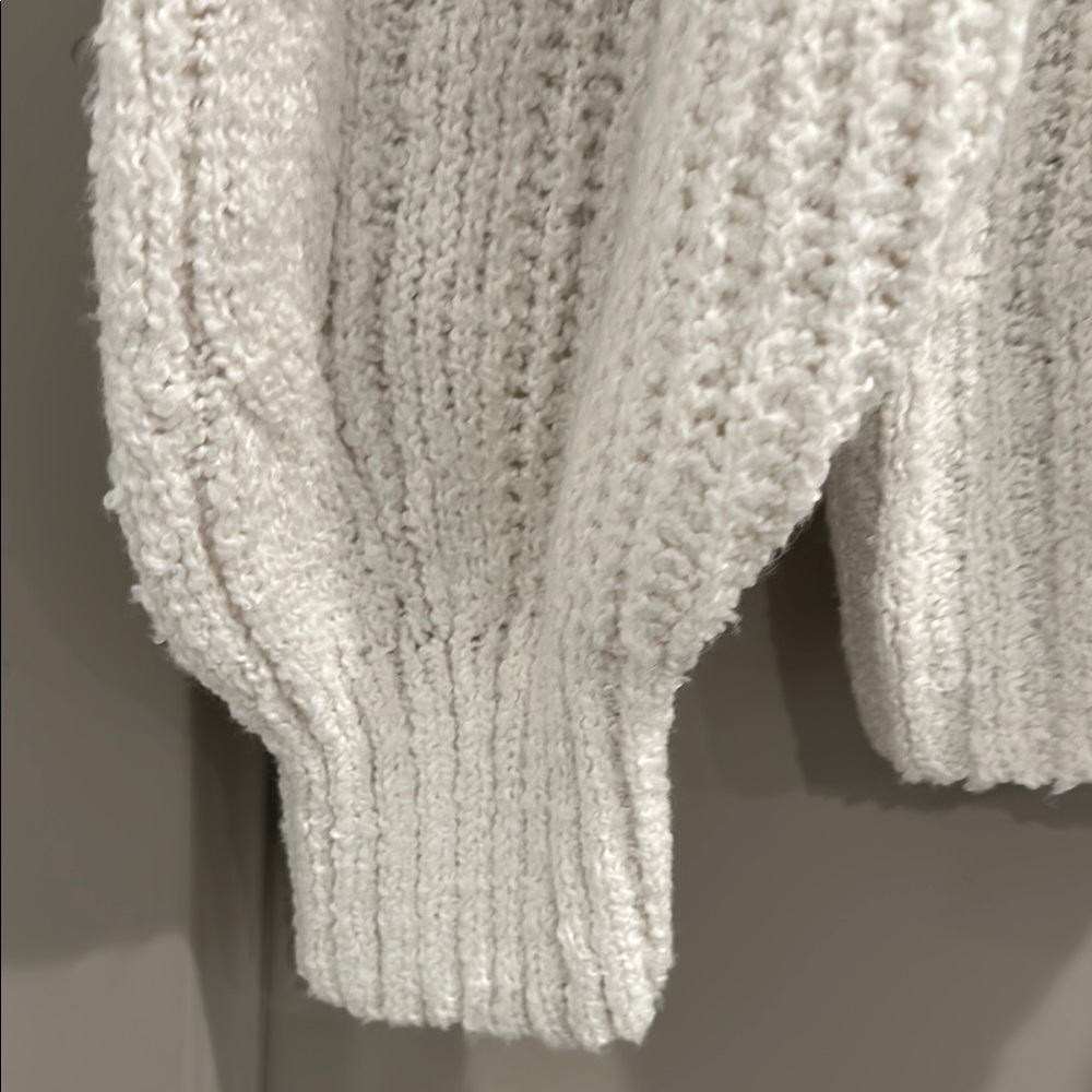 SO Women's Cream V-Neck Sweater - Picture 4 of 12